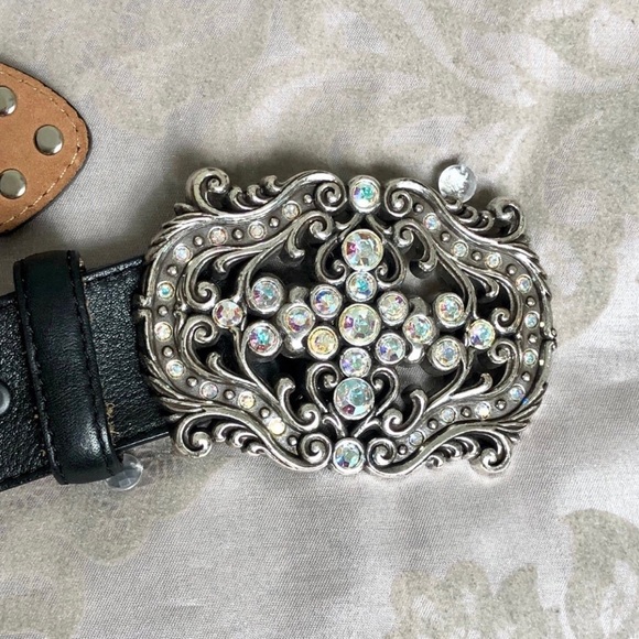 Tony Lama Black Blingy Leather Western Belt with Silver Chrome Ornate Buckle - Picture 3 of 9